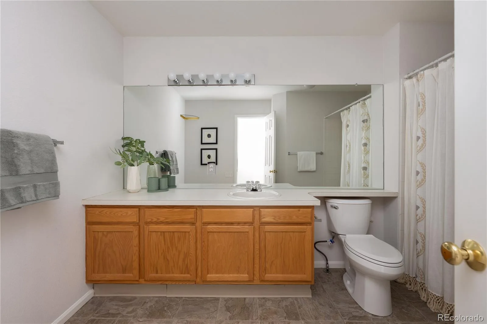 10174 Green Court #D Westminster CO 80031 | MLS #REC5980890 08132026182114 1600 39