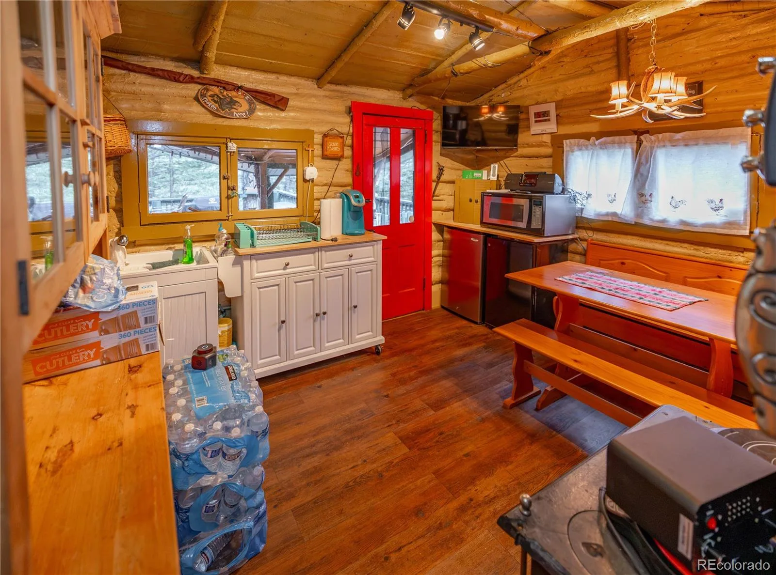 10637 Twin Spruce Road Golden CO 80403 | MLS #REC5983070 08212026034552 1600 7
