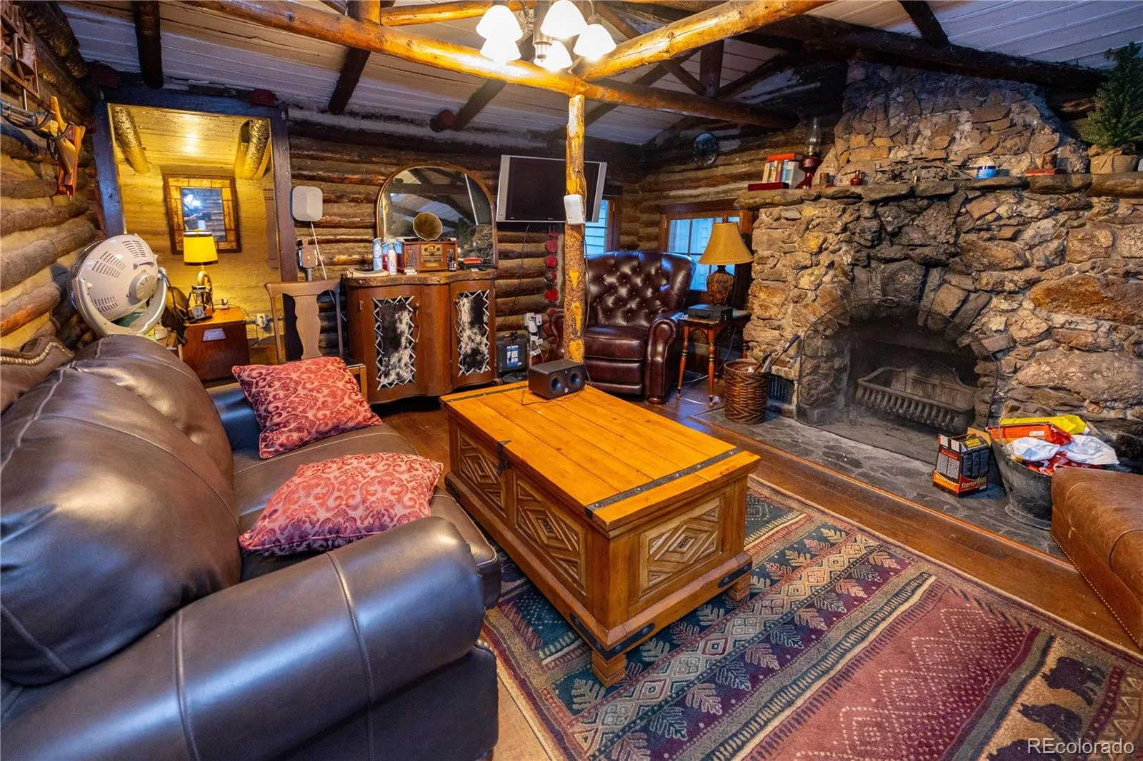 10637 Twin Spruce Road Golden CO 80403 | MLS #REC5983070 08212026034552 1600 8