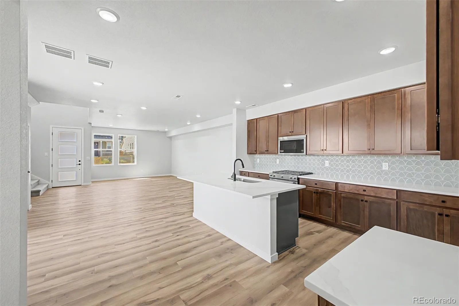 2783 E 103rd Avenue Thornton CO 80229 | MLS #REC5984025 08032026224849 1600 11