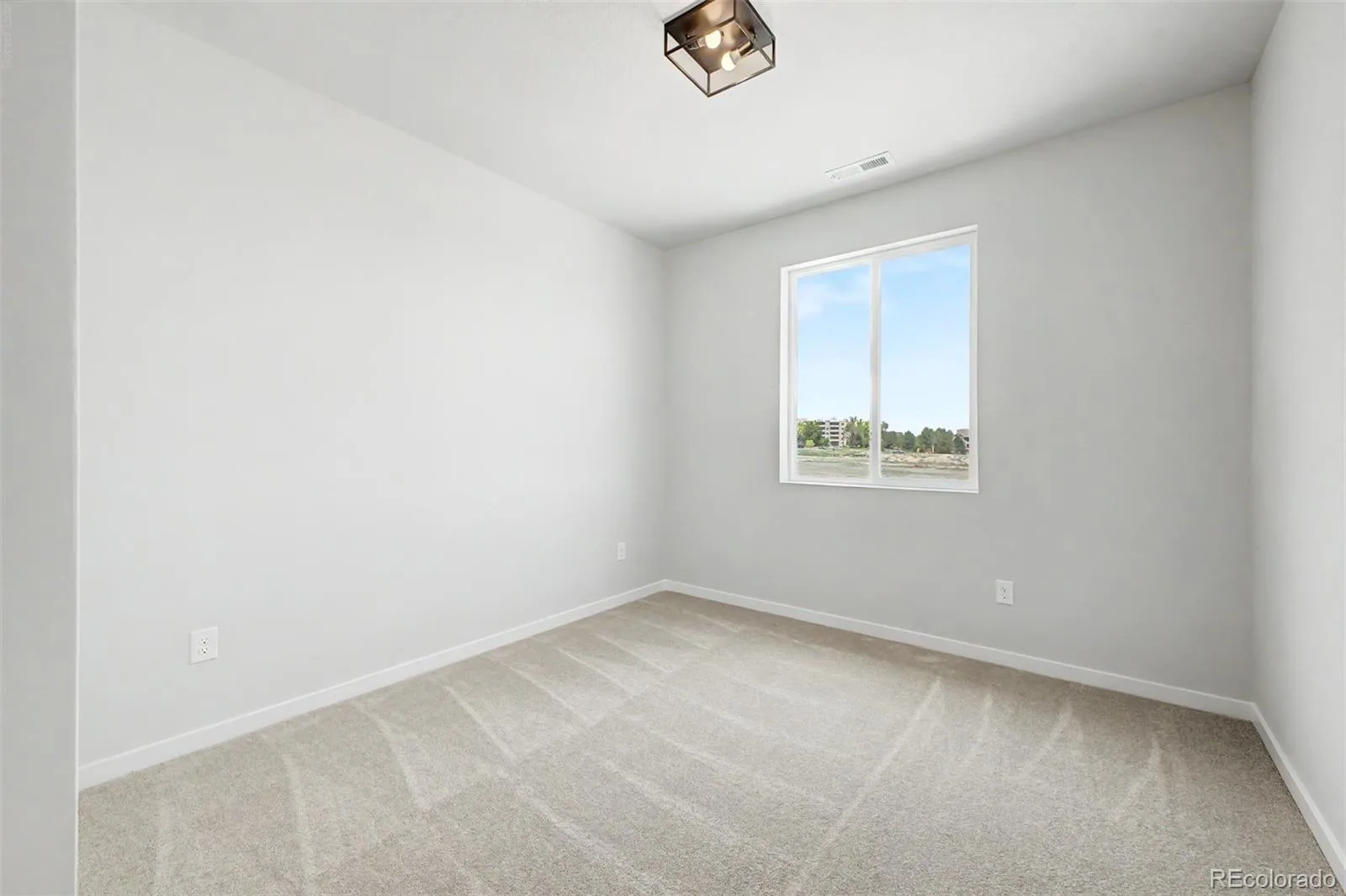 2783 E 103rd Avenue Thornton CO 80229 | MLS #REC5984025 08032026224849 1600 27