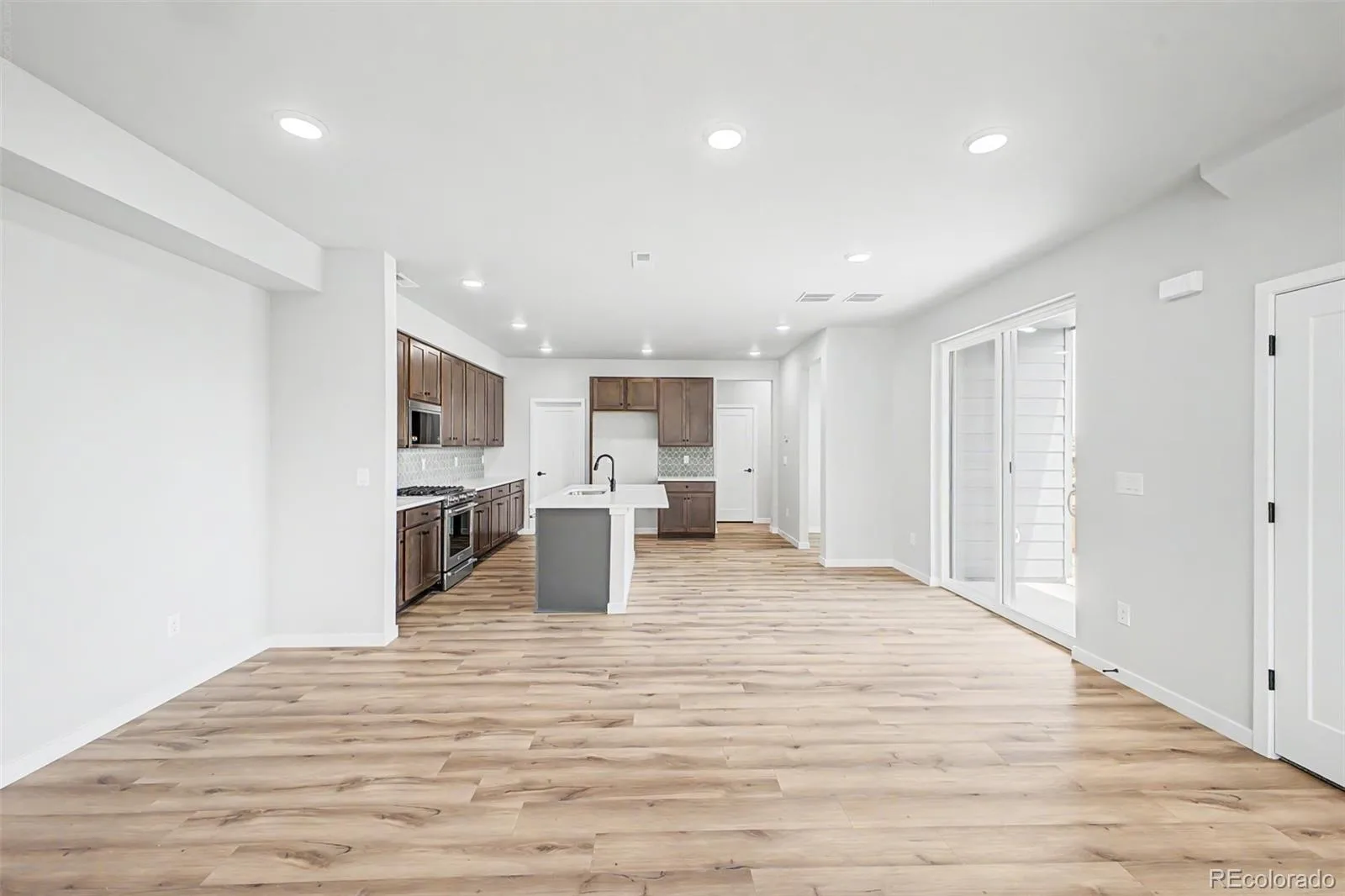2783 E 103rd Avenue Thornton CO 80229 | MLS #REC5984025 08032026224849 1600 9