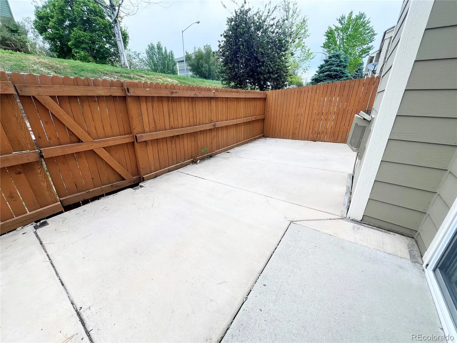 9068 Gale Boulevard #1 Thornton CO 80260 MLS #REC5986011 05192026053643 1600 27