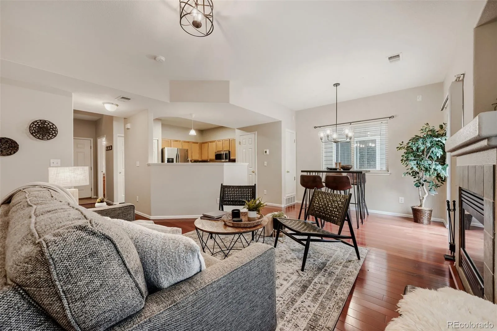 9068 Gale Boulevard #1 Thornton CO 80260 MLS #REC5986011 05192026053643 1600 3