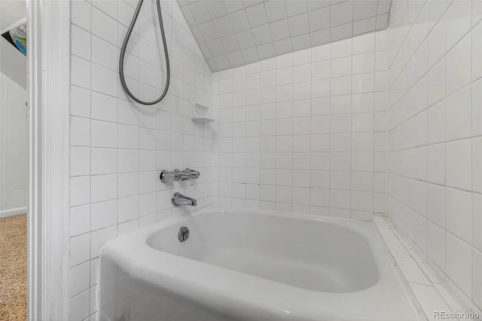 1050 Pikeview Street Lakewood CO 80215 MLS #REC5988390 06082026232350 1600 23