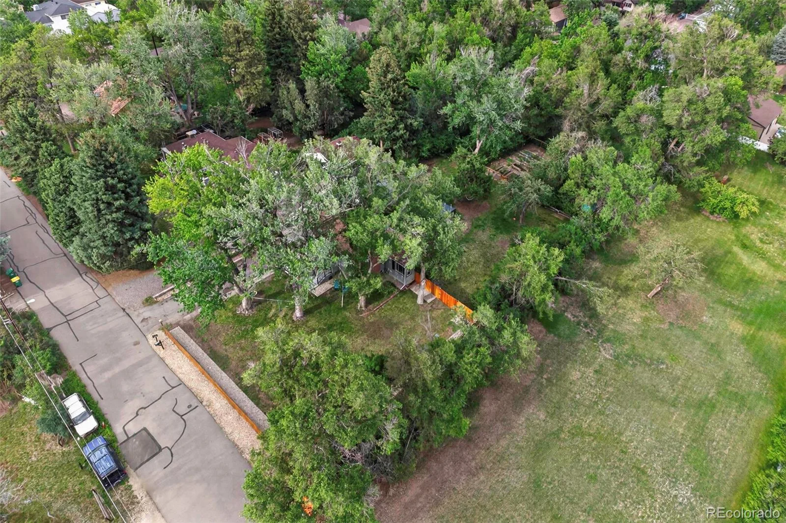 1050 Pikeview Street Lakewood CO 80215 MLS #REC5988390 06082026232350 1600 42