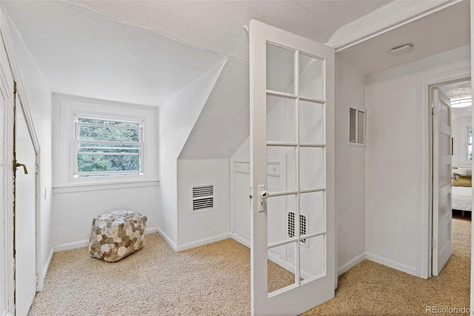1050 Pikeview Street Lakewood CO 80215 | MLS #REC5988390 08282026204024 1600 28