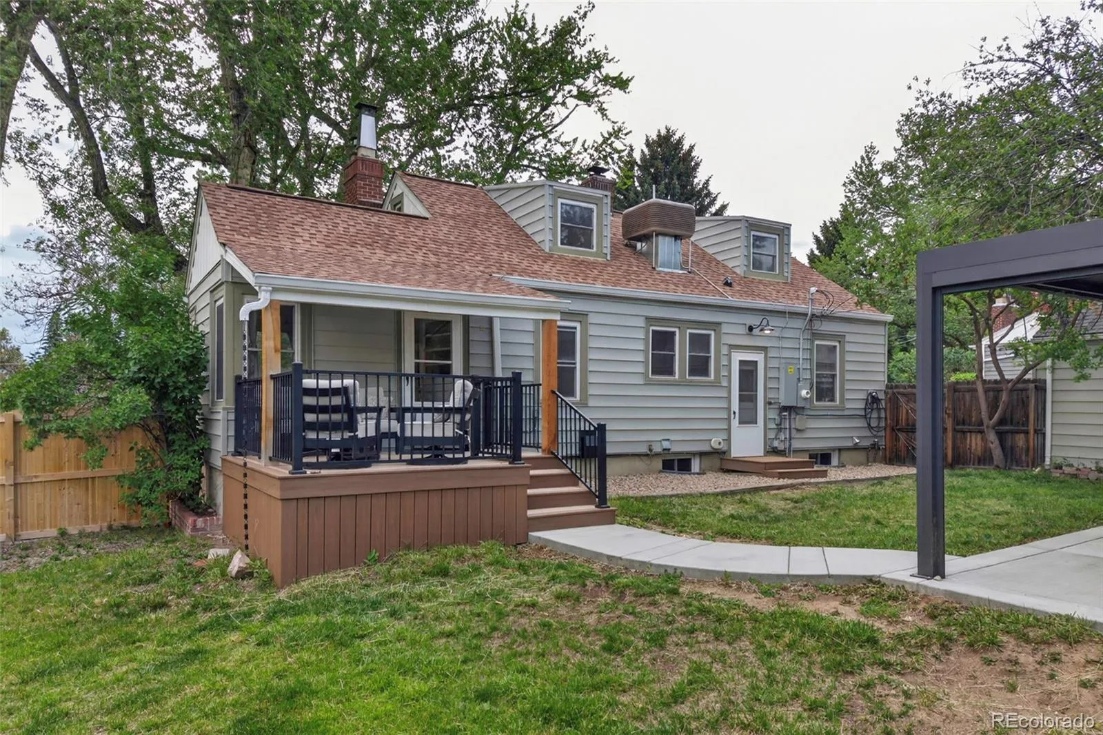 1050 Pikeview Street Lakewood CO 80215 | MLS #REC5988390 08282026204024 1600 35