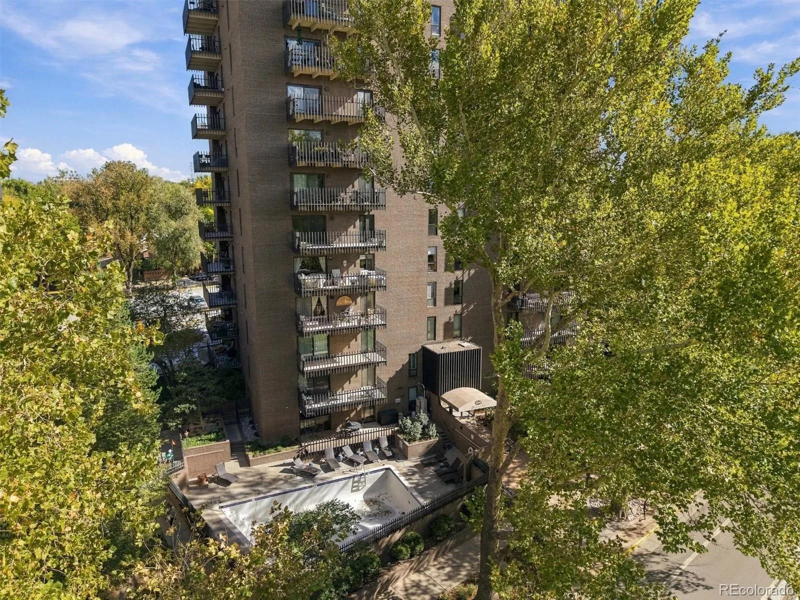 480 S Marion Parkway #104 #A Denver CO 80209 | MLS #REC5988809 10142026160332 1600 35