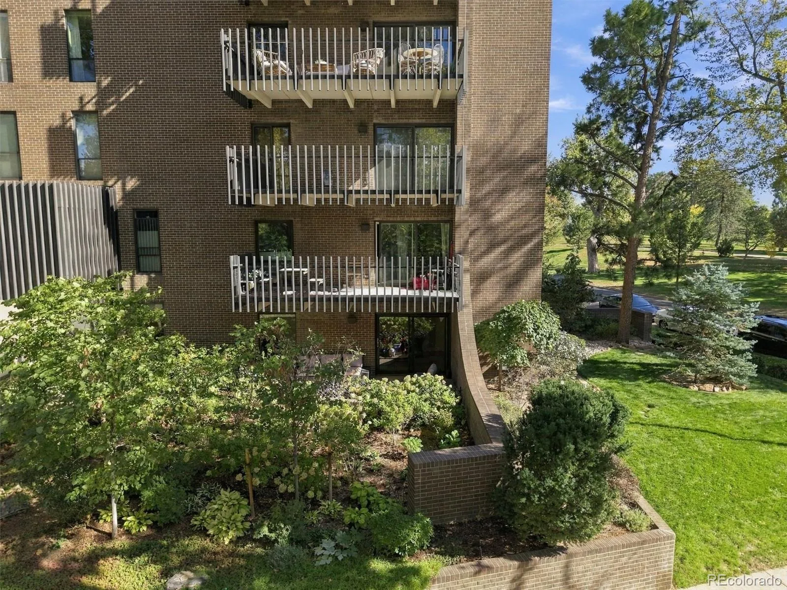 480 S Marion Parkway #104 #A Denver CO 80209 | MLS #REC5988809 10142026160332 1600 38