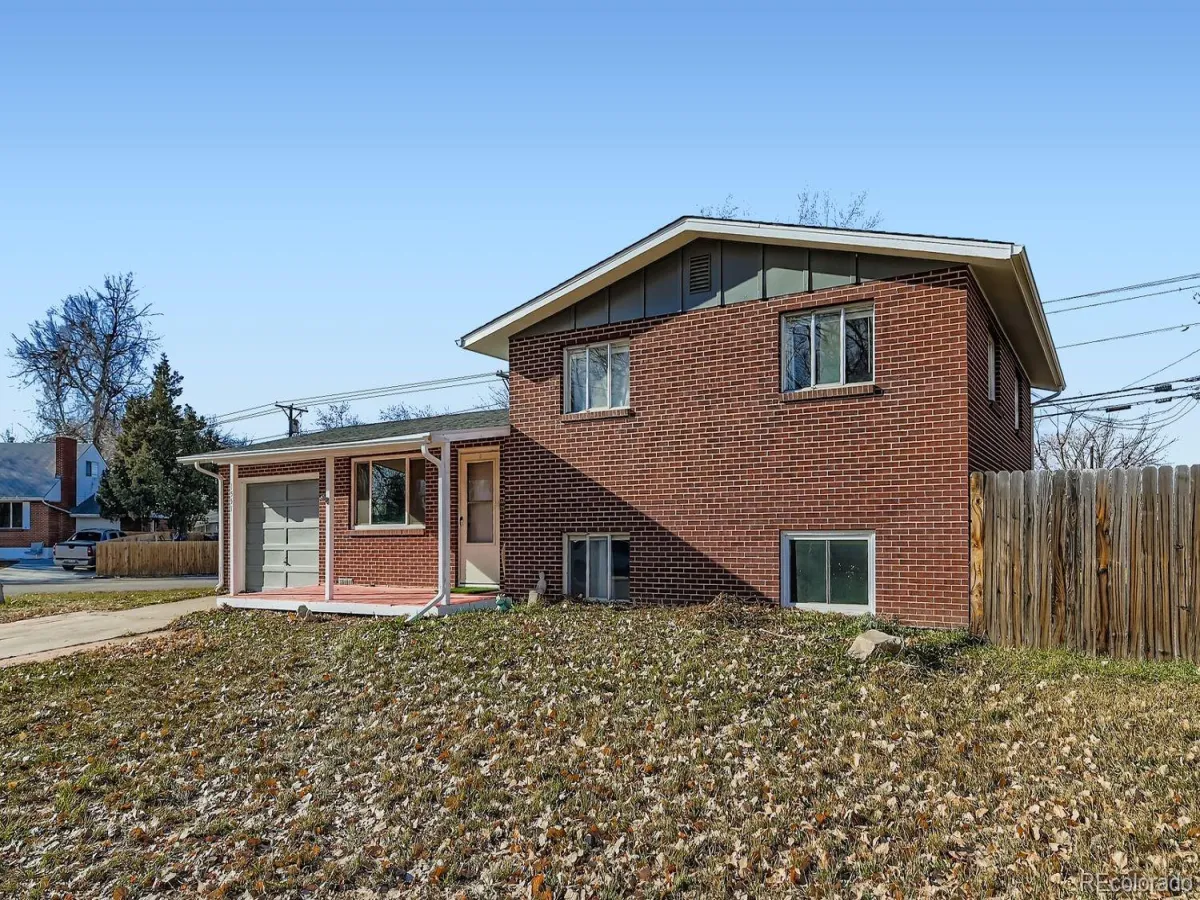 1551 Atwood Street Longmont CO 80501 MLS #REC5988974 04262026200631 1200 1