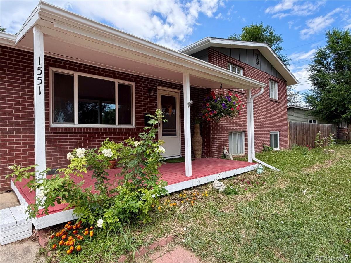 1551 Atwood Street Longmont CO 80501 | MLS #REC5988974 MLS #REC5988974 image #0