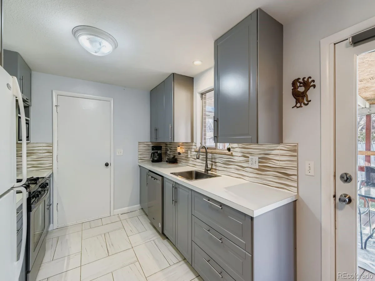 1551 Atwood Street Longmont CO 80501 | MLS #REC5988974 06282026225341 1200 11