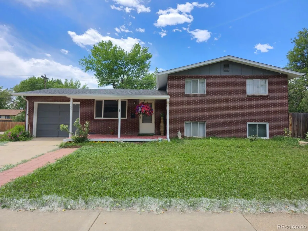 1551 Atwood Street Longmont CO 80501 | MLS #REC5988974 06282026225341 1200 2