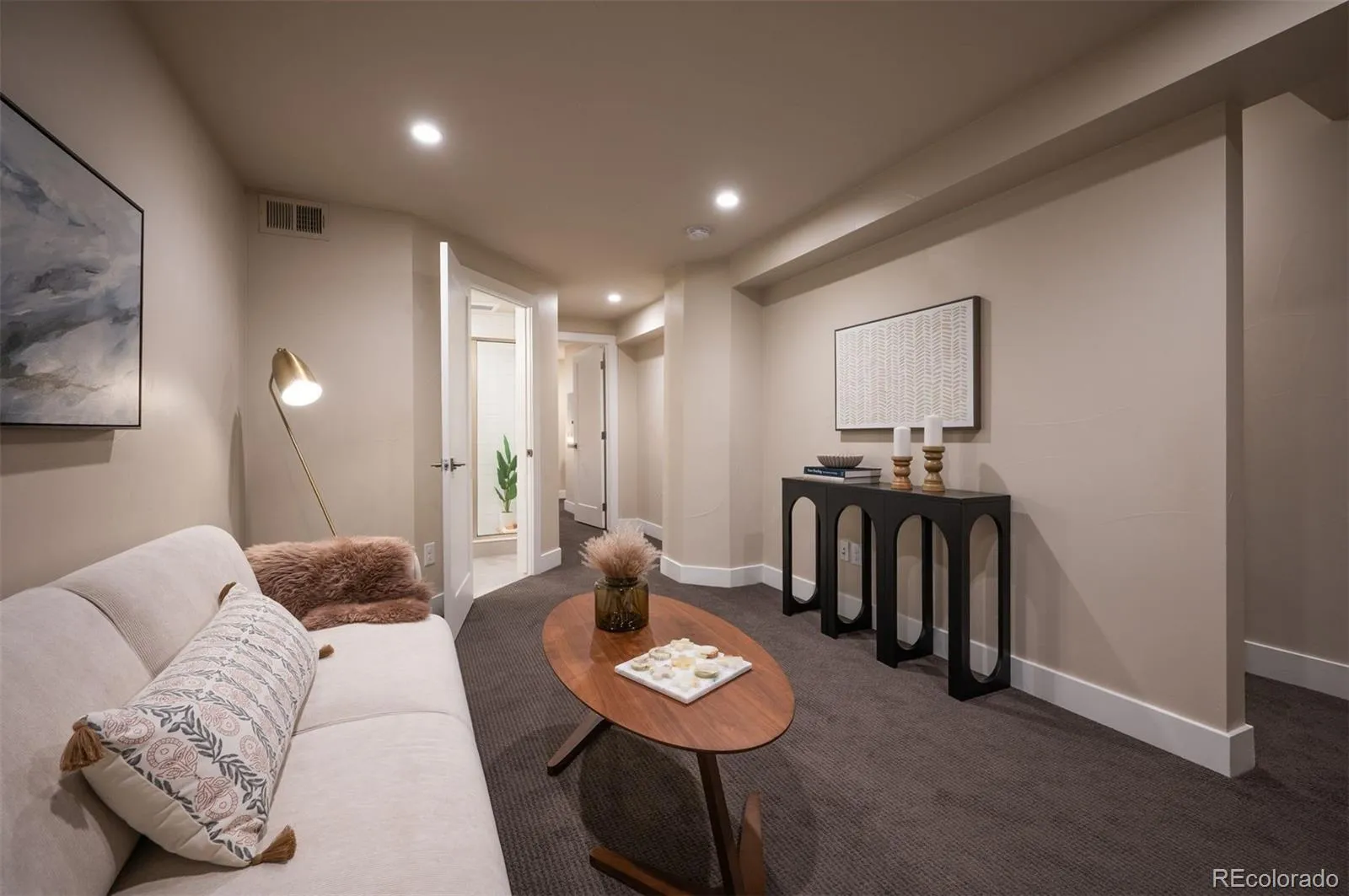 409 Harrison Street #2 Denver CO 80206 MLS #REC5989810 04072026143321 1600 21