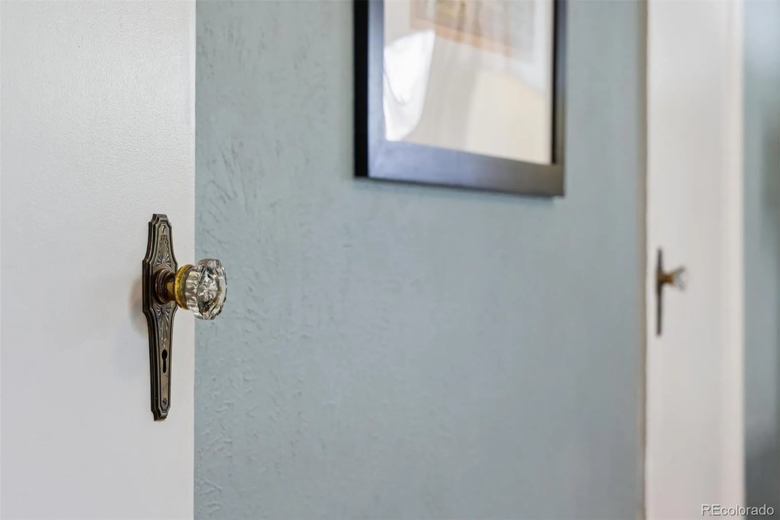 04152026151609 1600 12