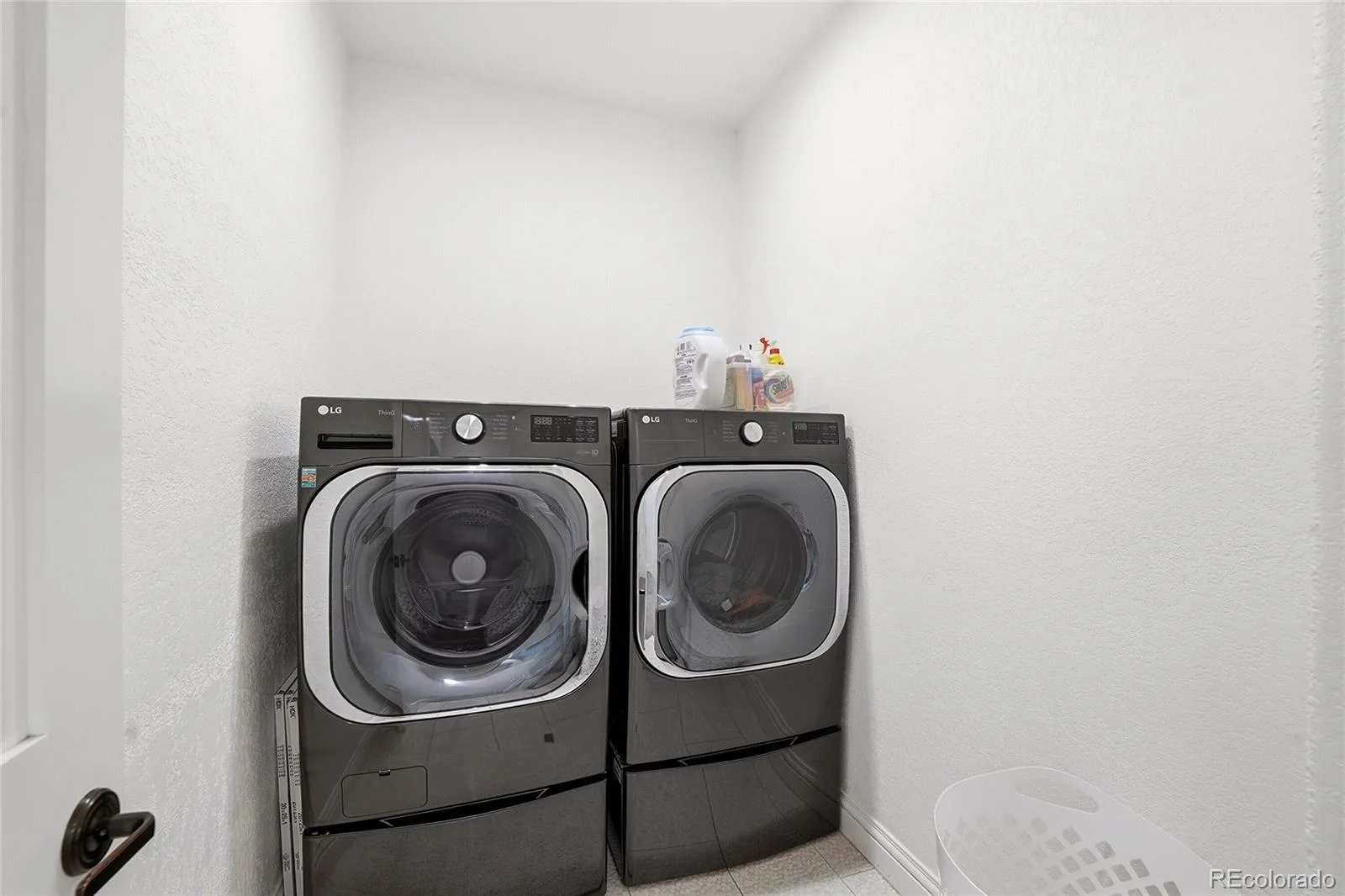 2323 S Adams Street Denver CO 80210 MLS #REC5991296 06232026202745 1600 31