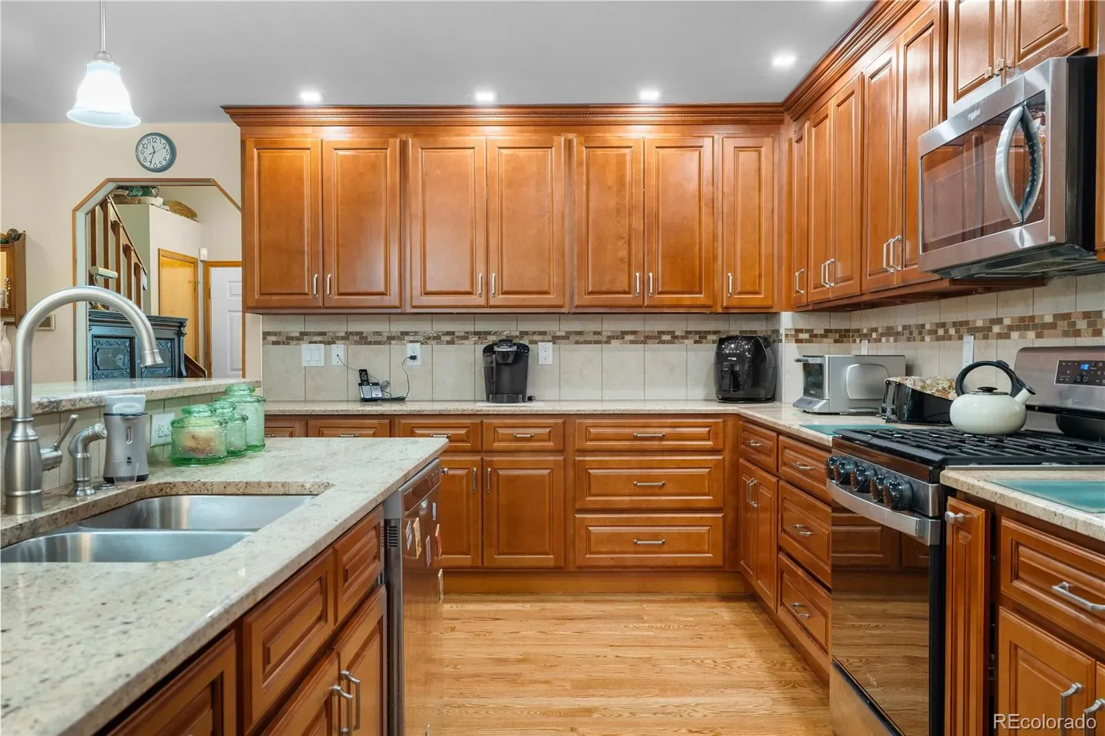 03272026043450 1600 8