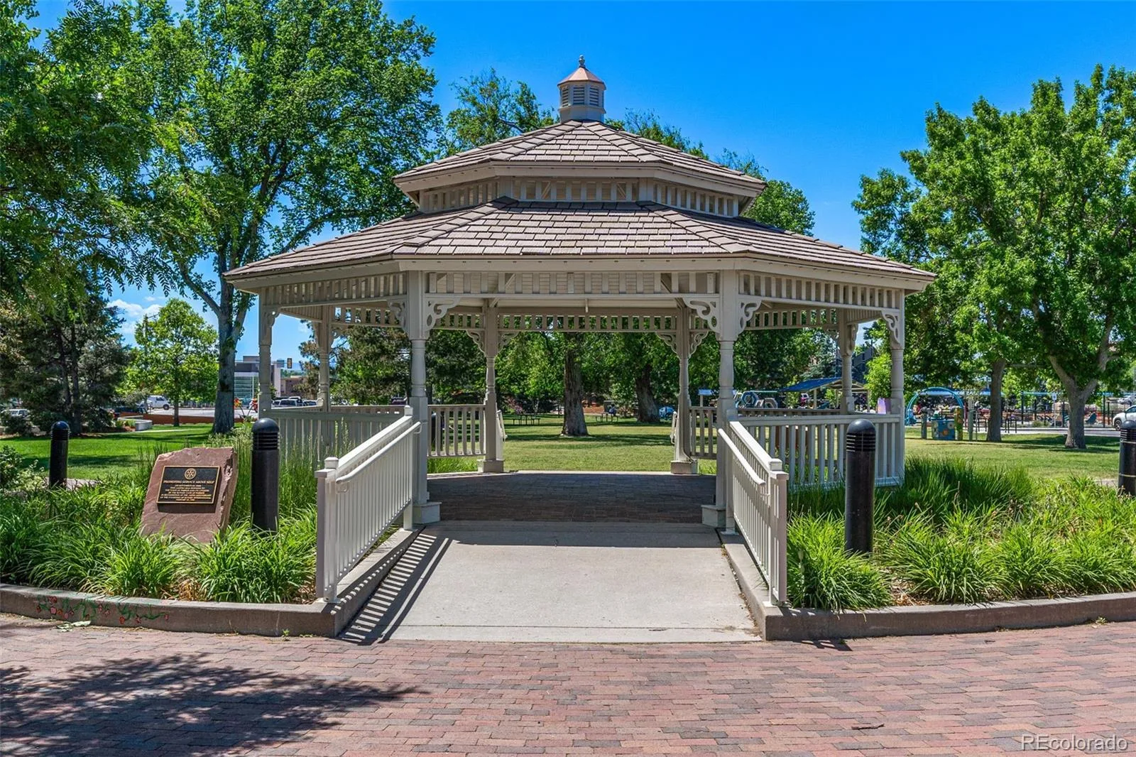24081 E Royal Meadows Avenue Parker CO 80138 | MLS #REC5992248 08222026022438 1600 34