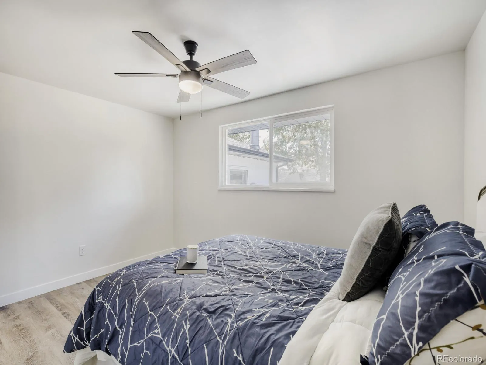 04222026041957 1600 15