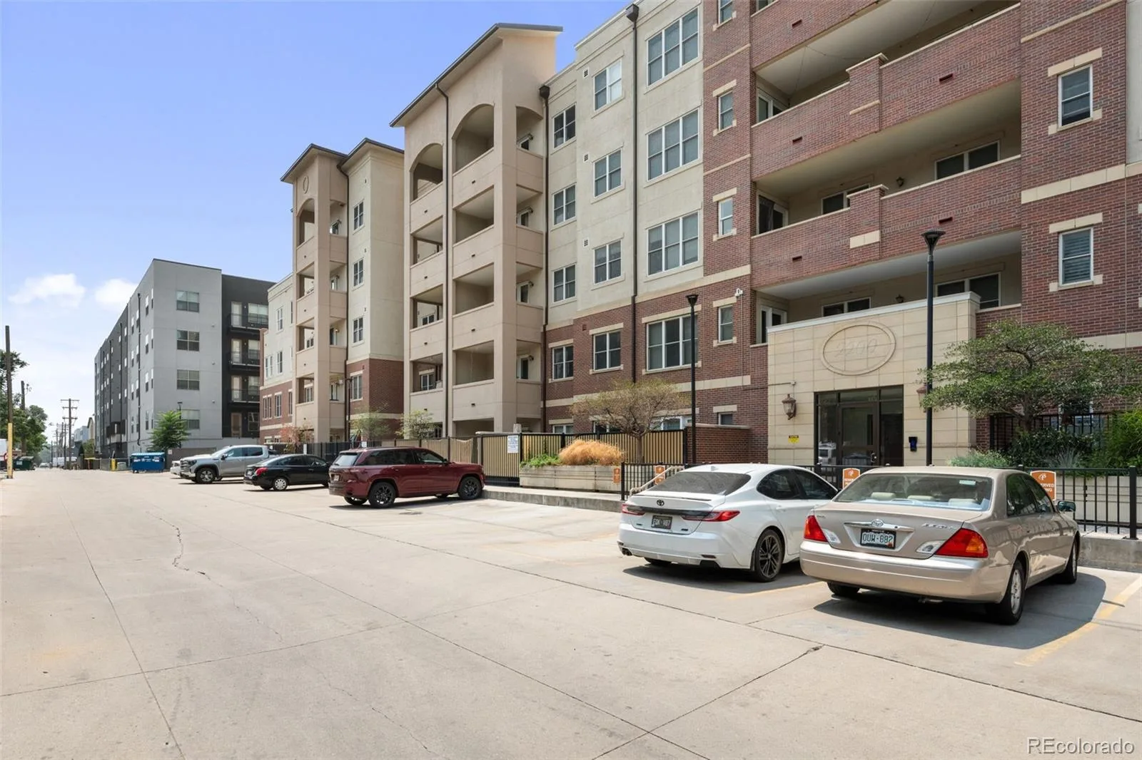 2200 S University Boulevard #509 Denver CO 80210 | MLS #REC5992998 08072026165317 1600 25
