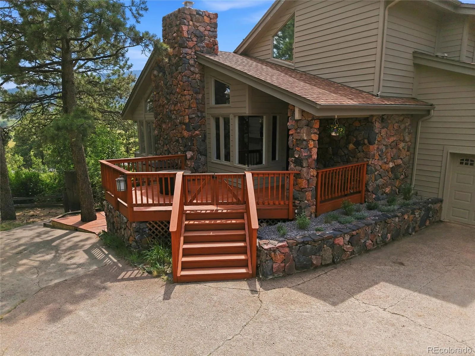 2161 Torrey Pine Drive Evergreen CO 80439 | MLS #REC5994544 07092026223819 1600 1