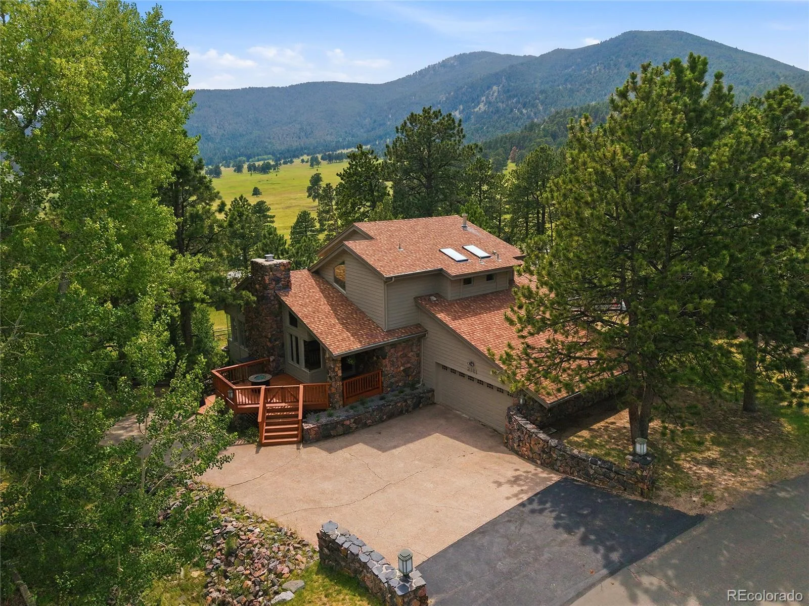 2161 Torrey Pine Drive Evergreen CO 80439 | MLS #REC5994544 07092026223819 1600 43