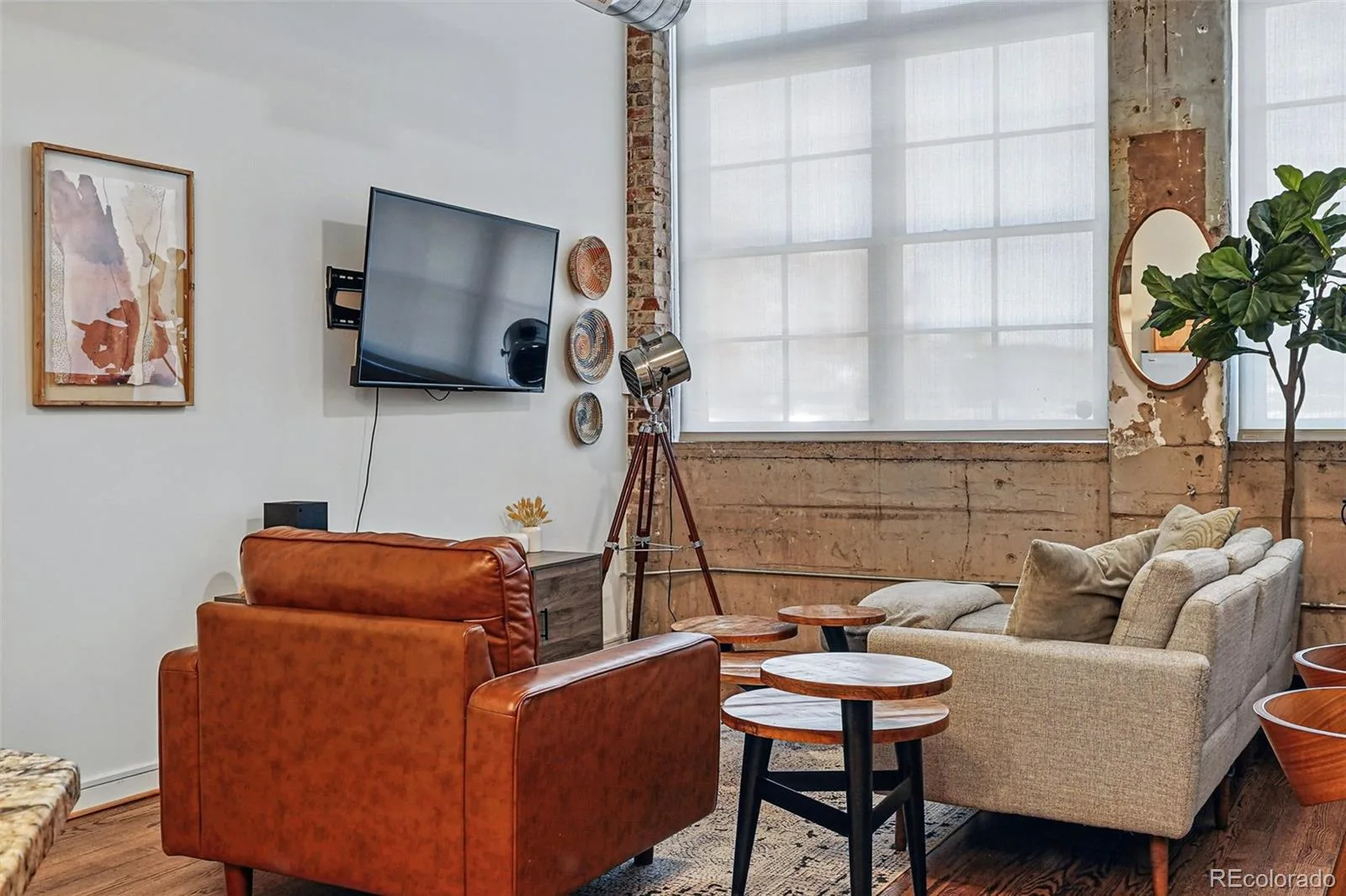 2441 N Broadway #113 Denver CO 80205 MLS #REC5998039 06142026032040 1600 3