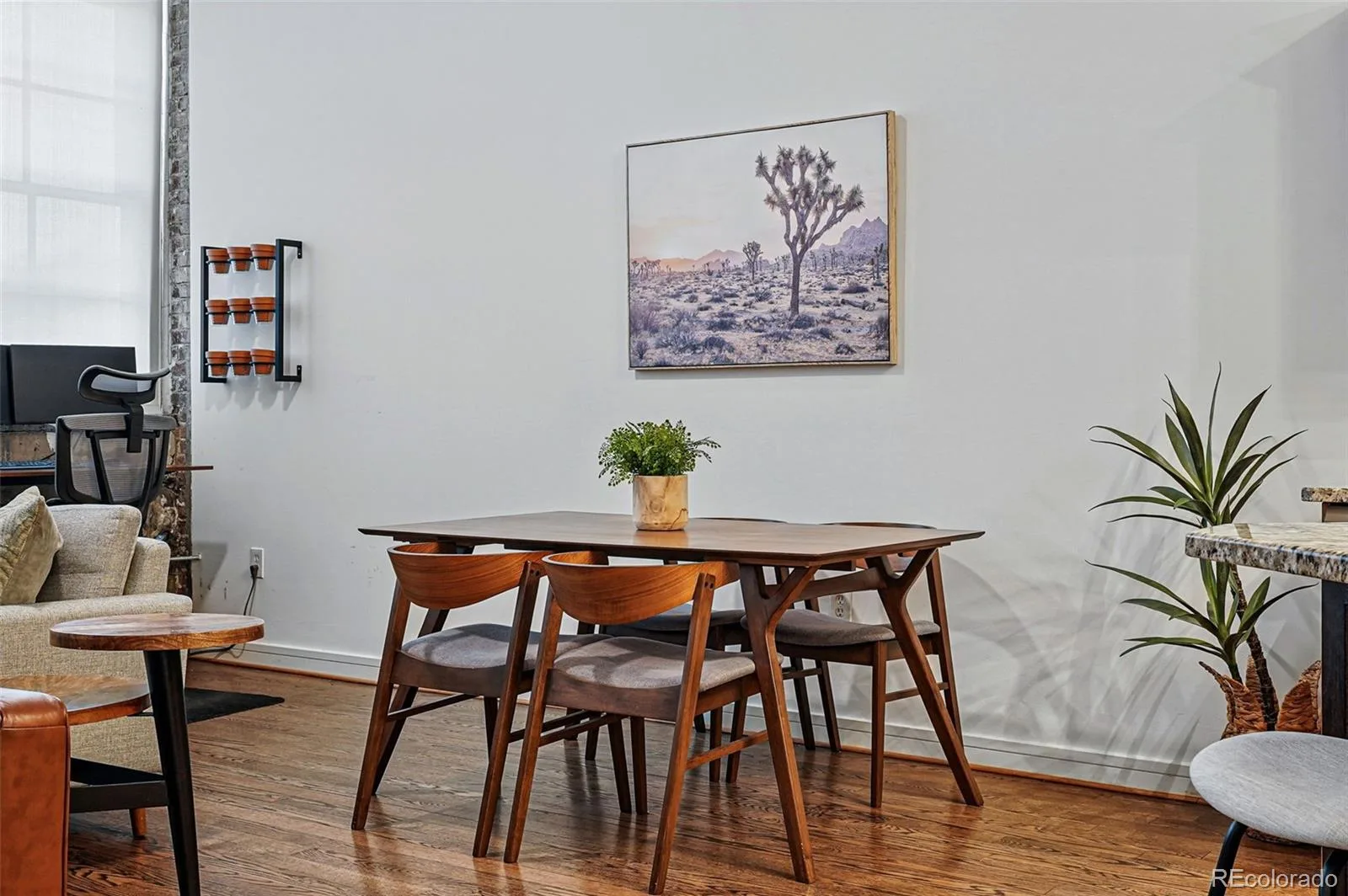 2441 N Broadway #113 Denver CO 80205 MLS #REC5998039 06142026032040 1600 5