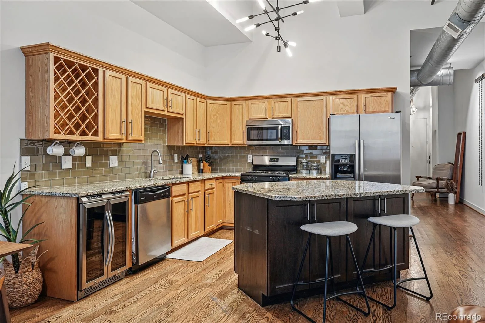 2441 N Broadway #113 Denver CO 80205 MLS #REC5998039 06142026032040 1600 7