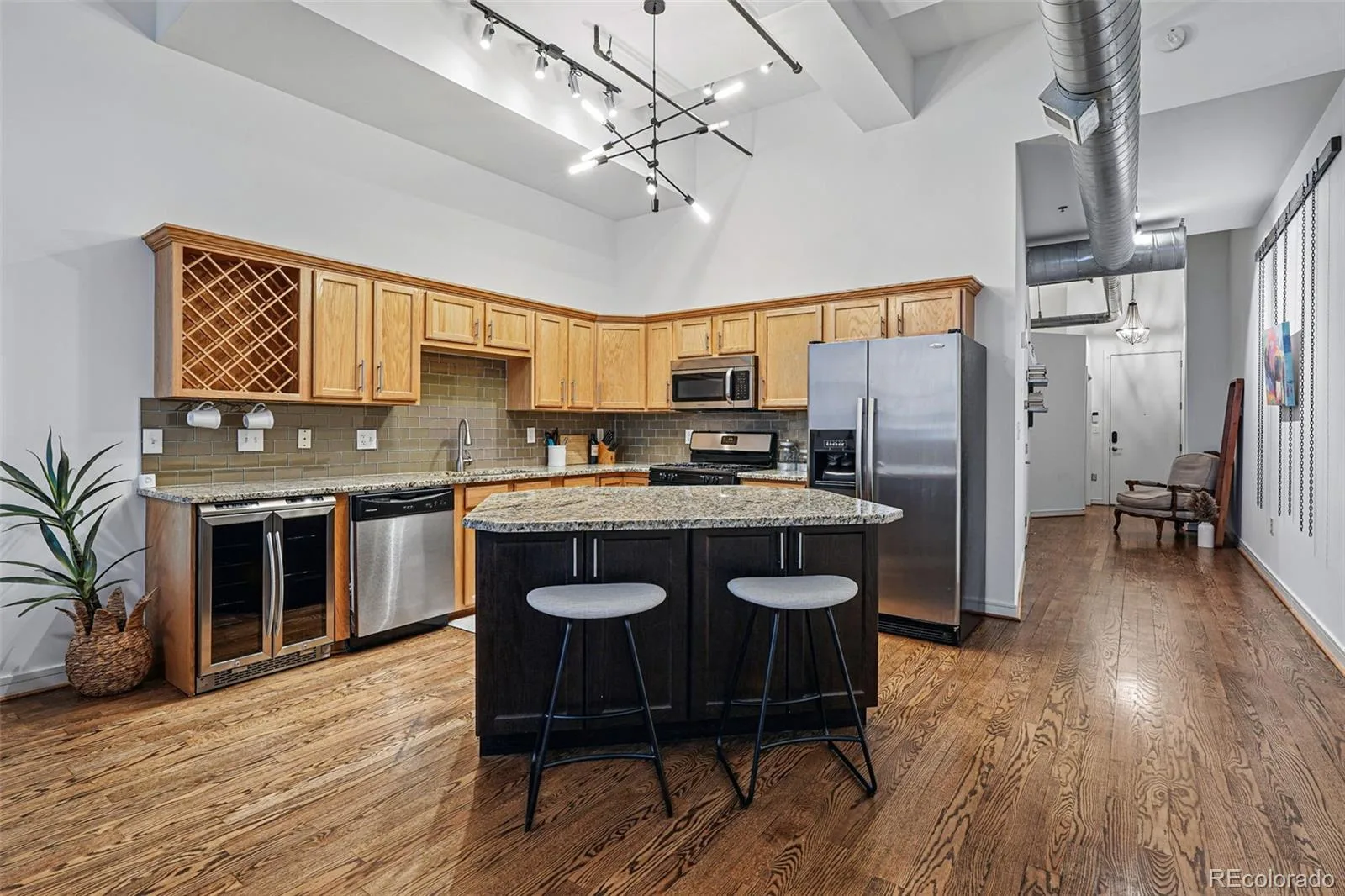 2441 N Broadway #113 Denver CO 80205 MLS #REC5998039 06142026032040 1600 8