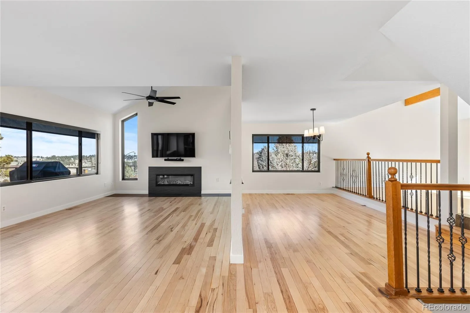 6367 Arapahoe Court Parker CO 80134 MLS #REC5998608 05192026030748 1600 16