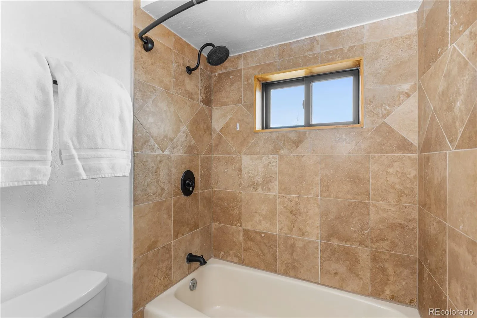 6367 Arapahoe Court Parker CO 80134 MLS #REC5998608 05192026030748 1600 41