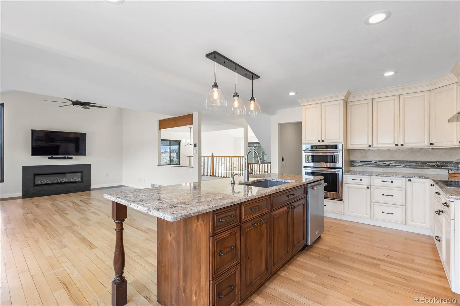 6367 Arapahoe Court Parker CO 80134 MLS #REC5998608 05192026030748 1600 8