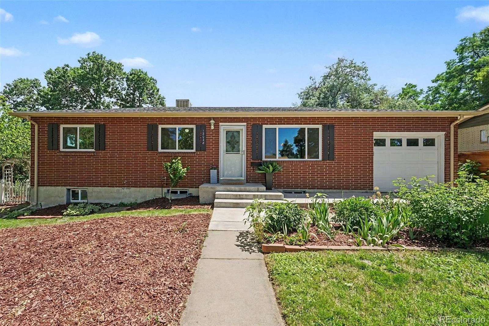 12028 W Virginia Drive Lakewood CO 80228 | MLS #REC5999395 07242026145104 1600 26