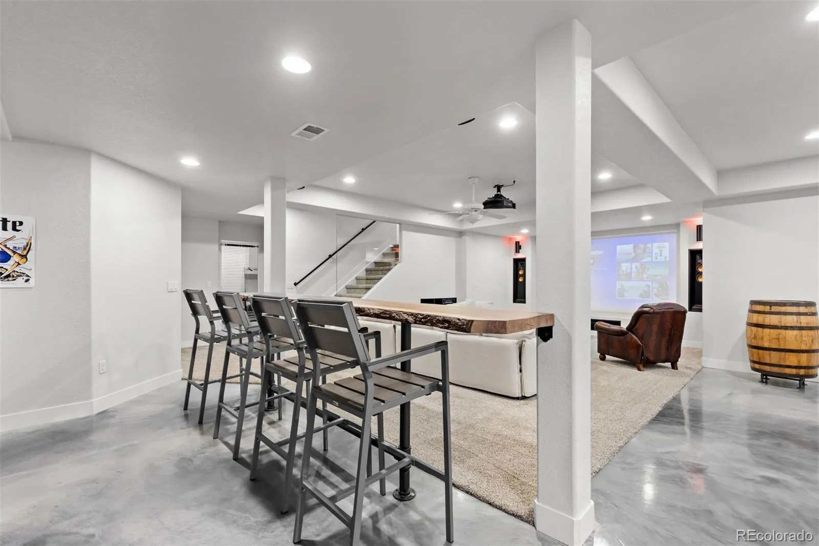 04182026181948 1600 36