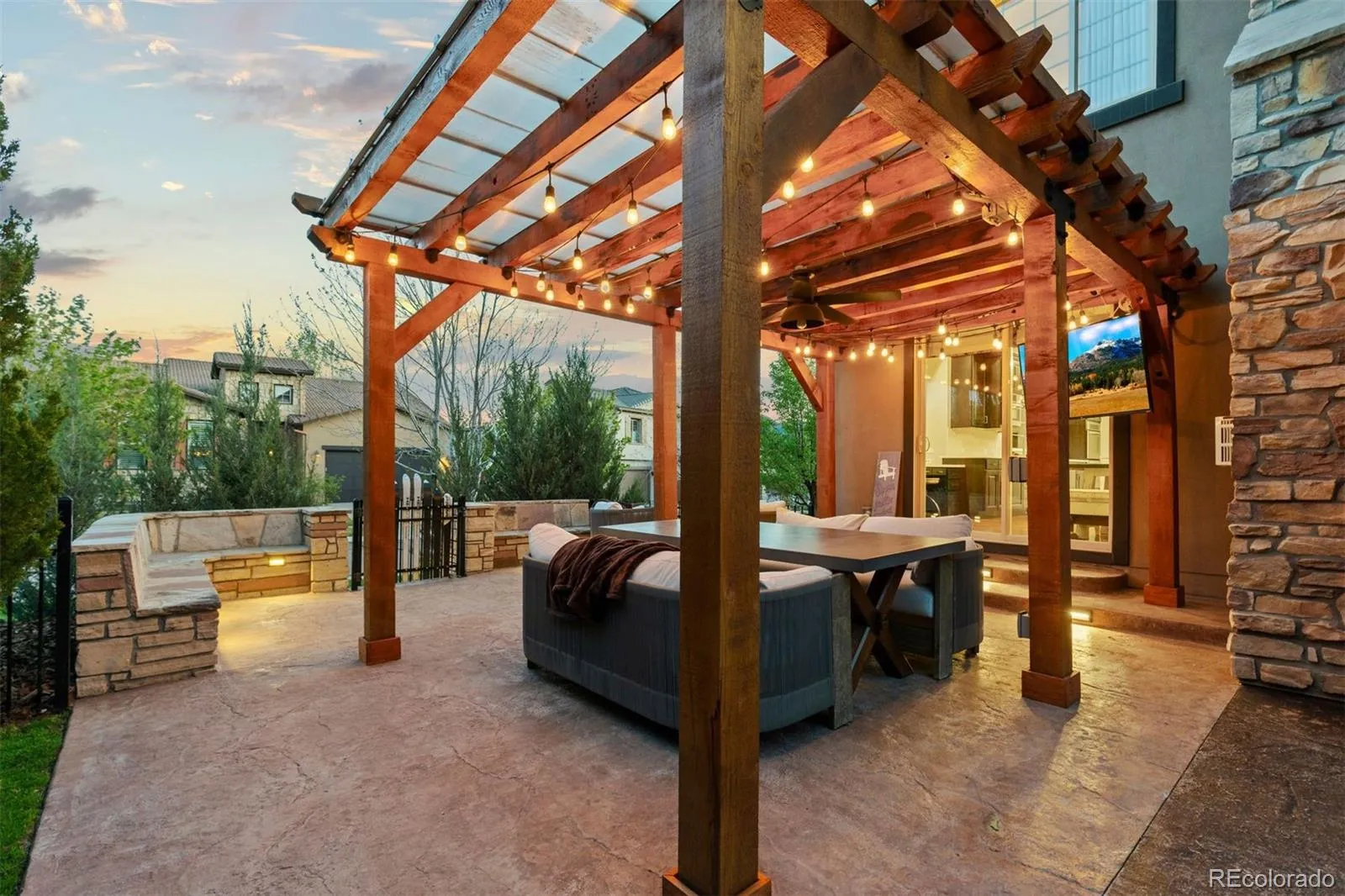 04182026181948 1600 45