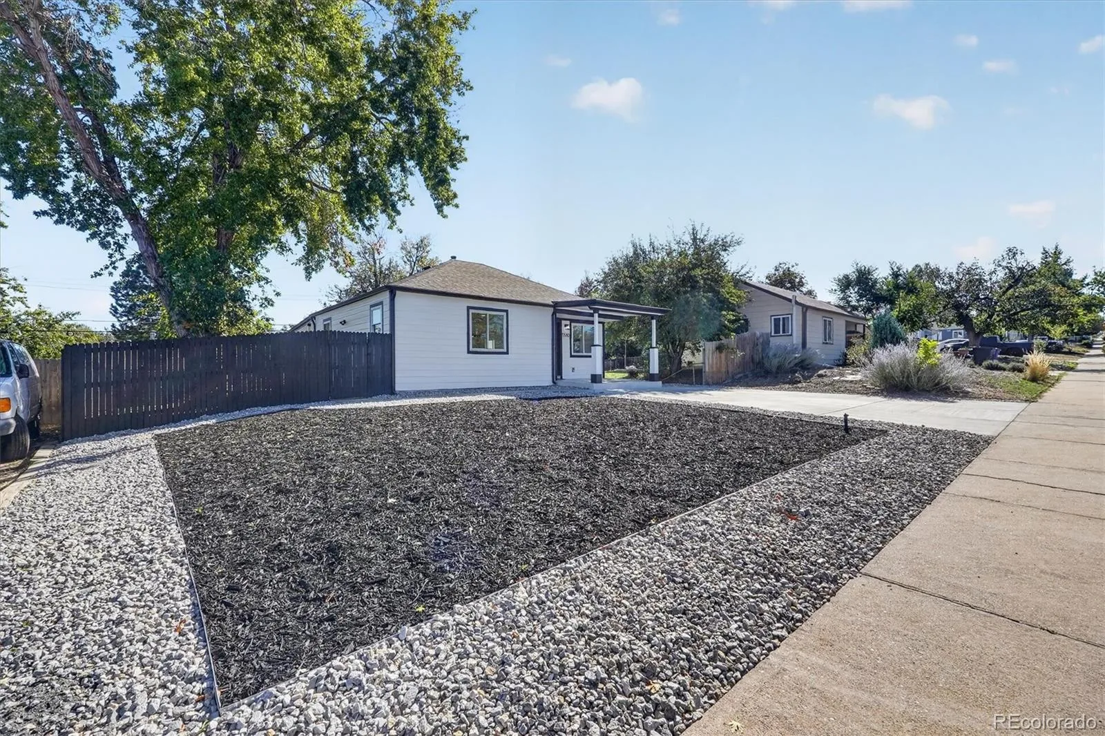 1580 S Zuni Street Denver CO 80223 | MLS #REC6003550 10172026223117 1600 1