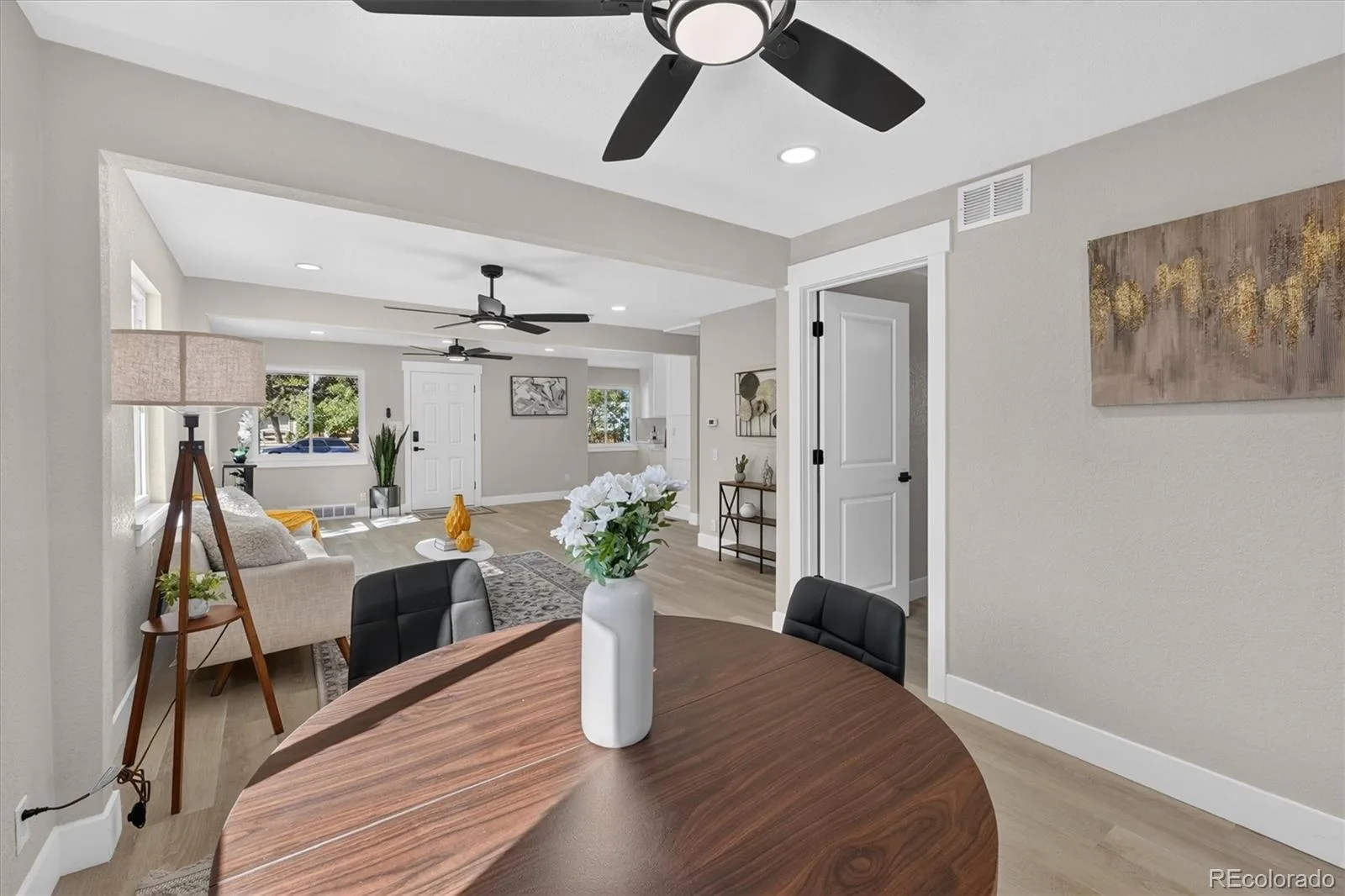 1580 S Zuni Street Denver CO 80223 | MLS #REC6003550 10172026223117 1600 14