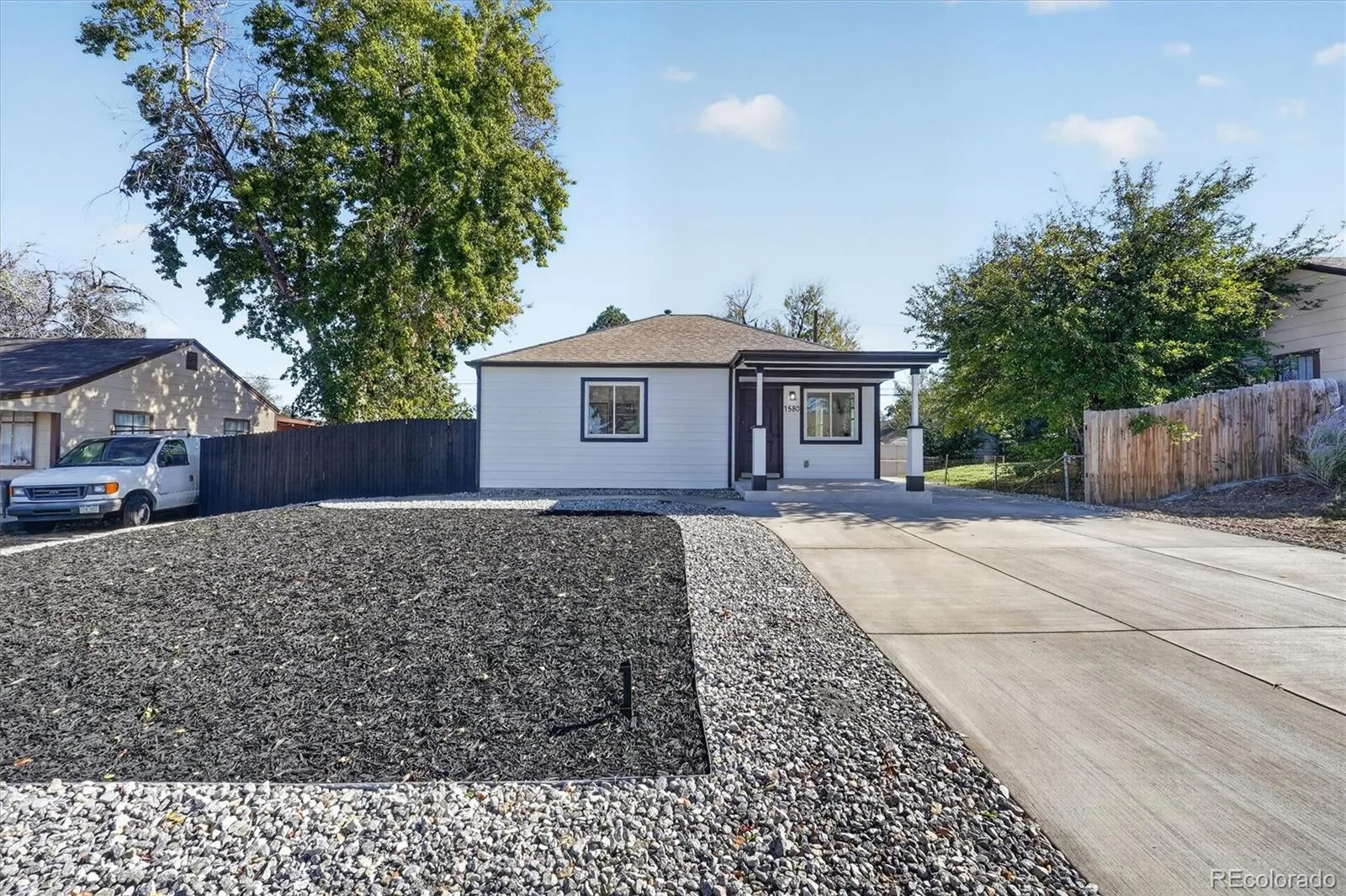 1580 S Zuni Street Denver CO 80223 | MLS #REC6003550 10172026223117 1600 2