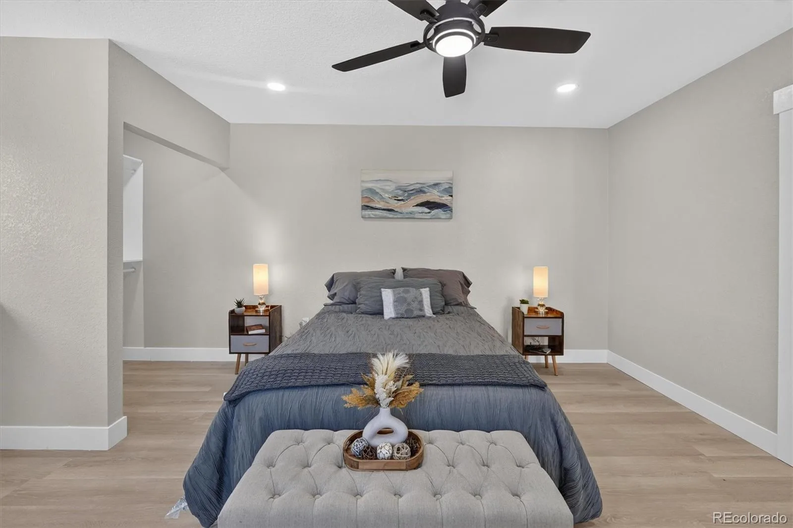 1580 S Zuni Street Denver CO 80223 | MLS #REC6003550 10172026223117 1600 25