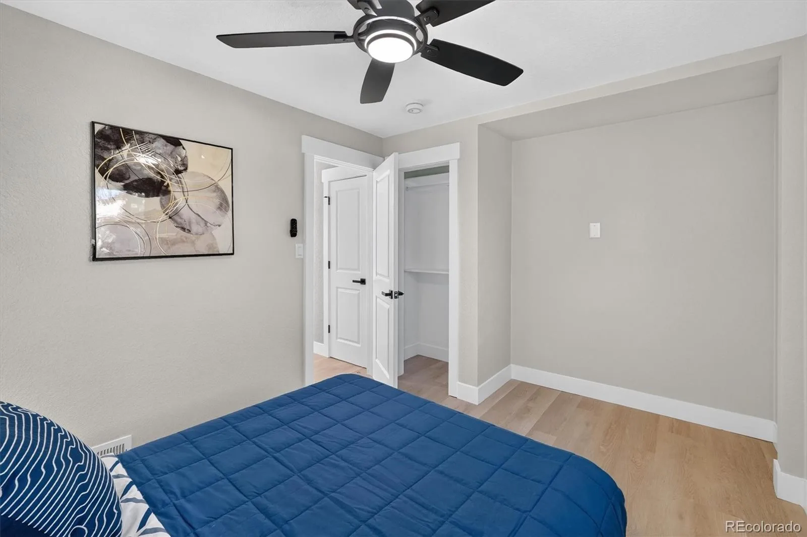 1580 S Zuni Street Denver CO 80223 | MLS #REC6003550 10172026223117 1600 33