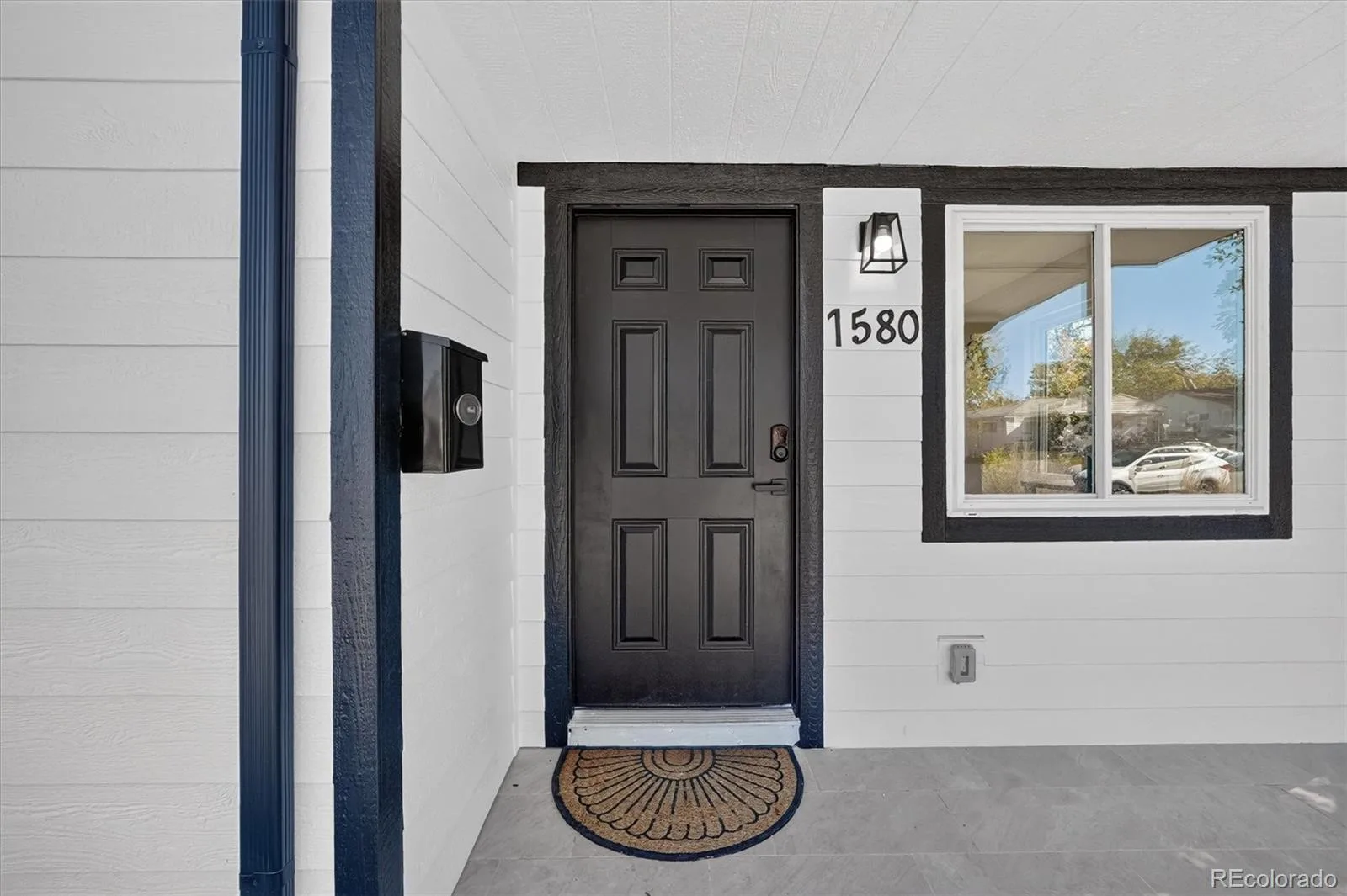 1580 S Zuni Street Denver CO 80223 | MLS #REC6003550 10172026223117 1600 4