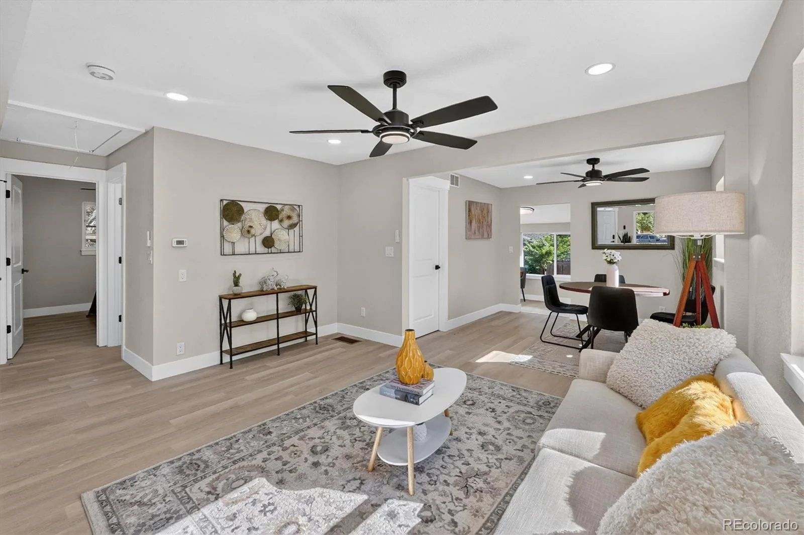 1580 S Zuni Street Denver CO 80223 | MLS #REC6003550 10172026223117 1600 8