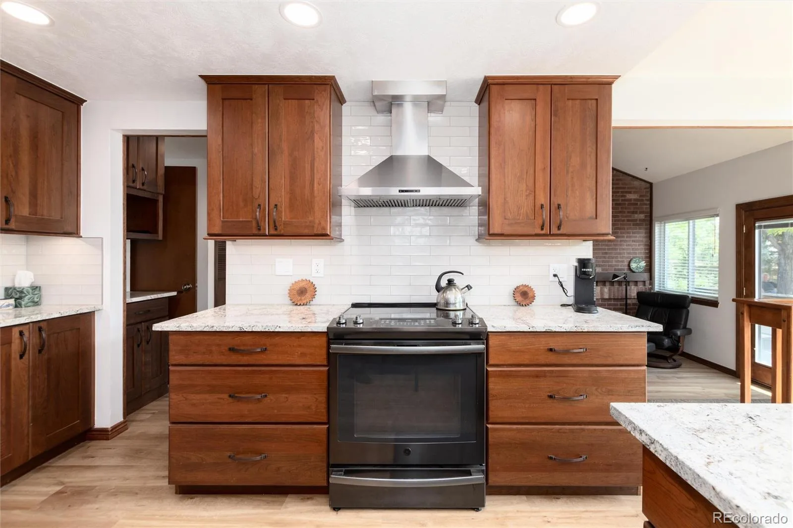 18396 E Berry Drive Centennial CO 80015 | MLS #REC6006059 07302026163156 1600 11