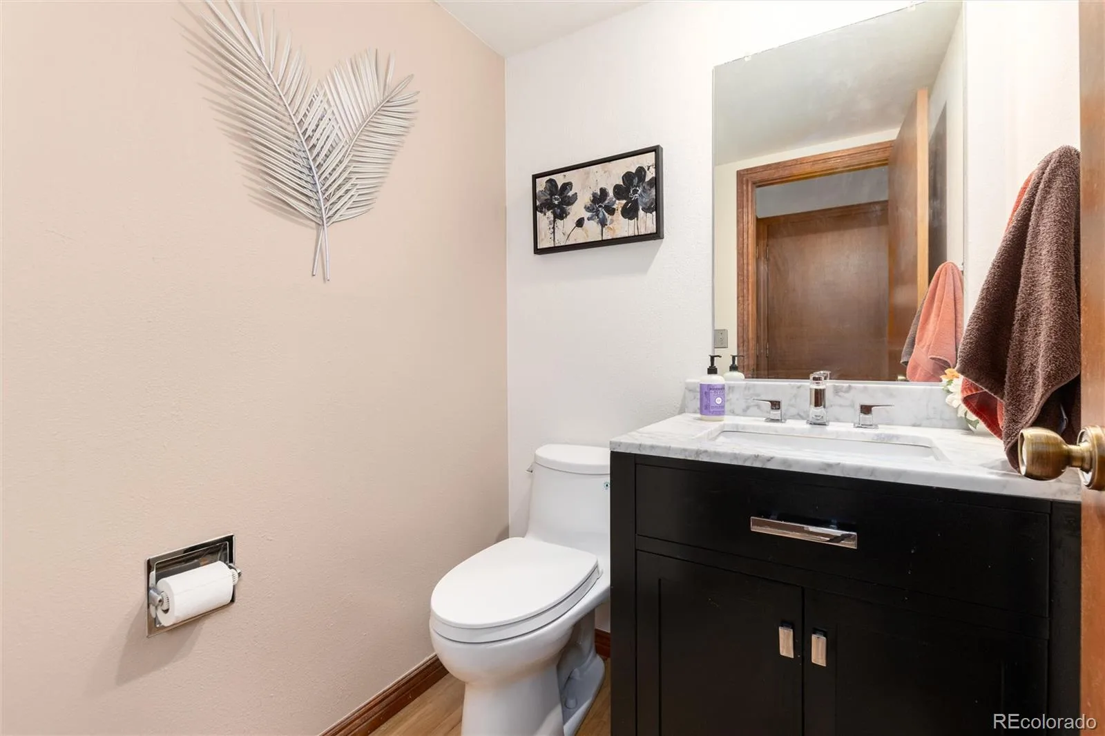 18396 E Berry Drive Centennial CO 80015 | MLS #REC6006059 07302026163156 1600 19