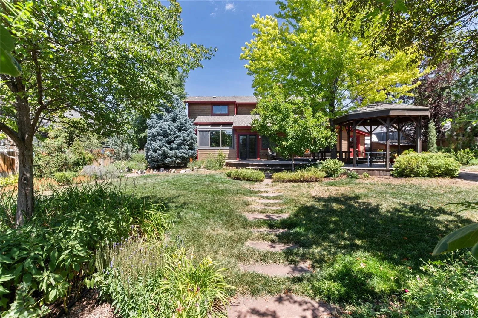 18396 E Berry Drive Centennial CO 80015 | MLS #REC6006059 07302026163156 1600 39