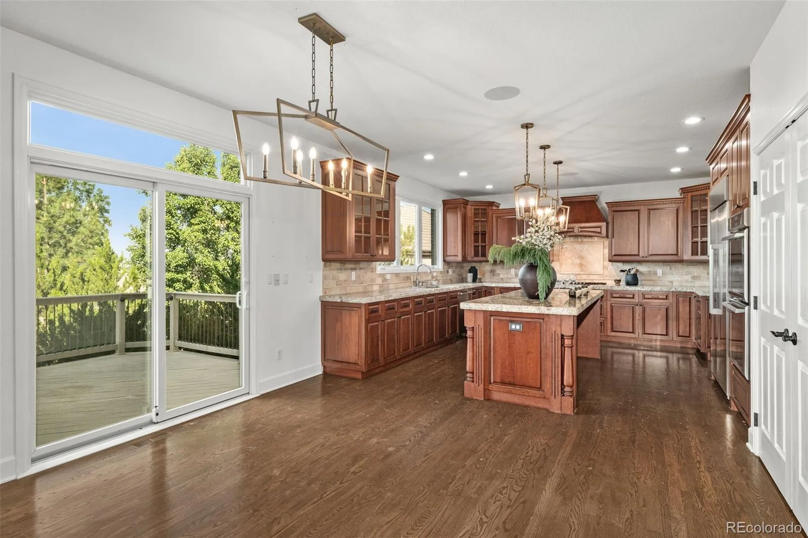 6577 Esperanza Drive Castle Rock CO 80108 MLS #REC6008694 07282026152900 1600 12