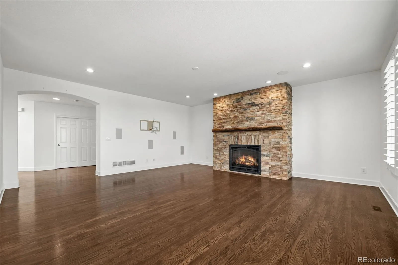 6577 Esperanza Drive Castle Rock CO 80108 MLS #REC6008694 07282026152900 1600 16