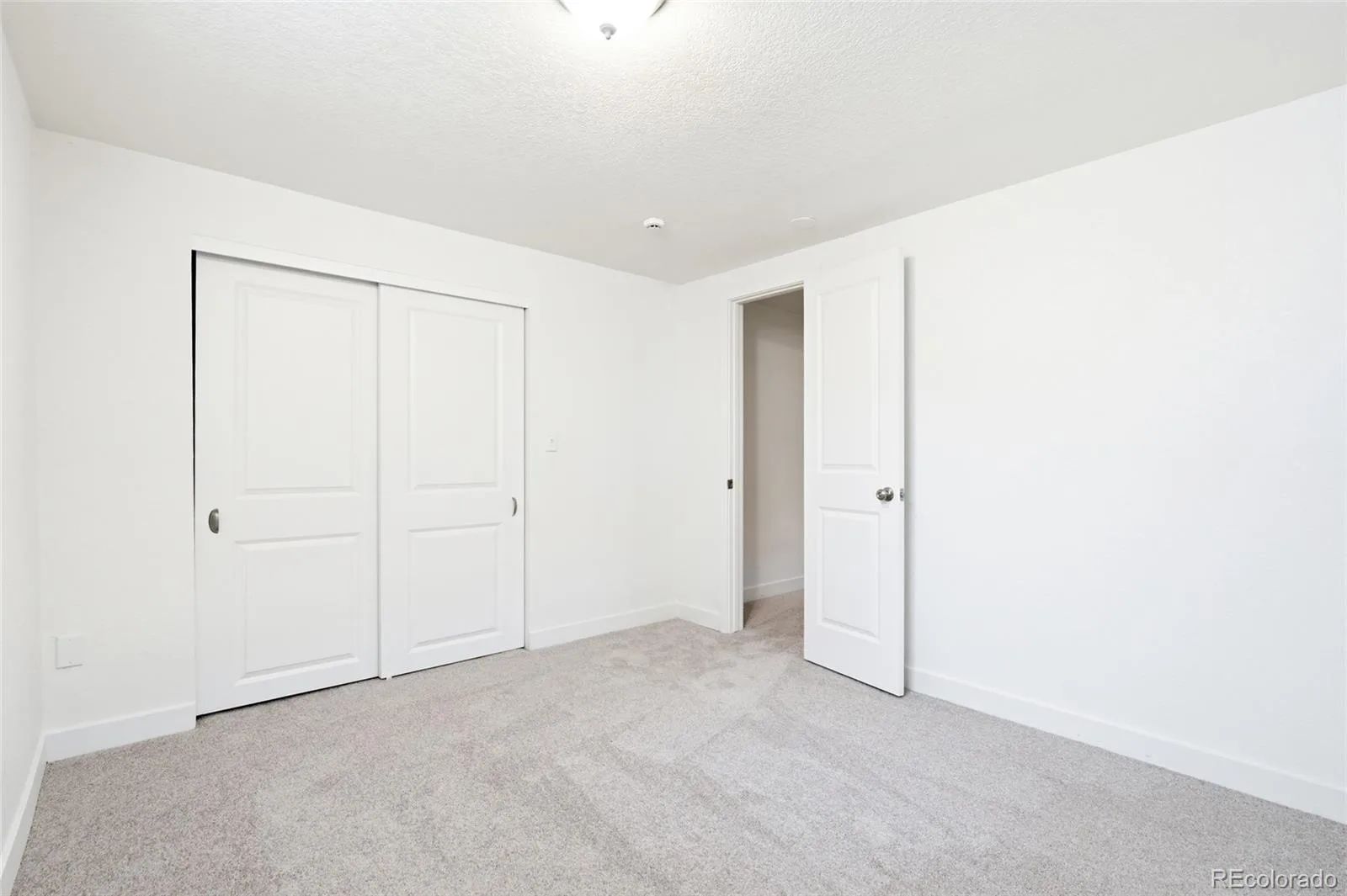 1349 S Chase Court Lakewood CO 80232 MLS #REC6010173 06012026230103 1600 19